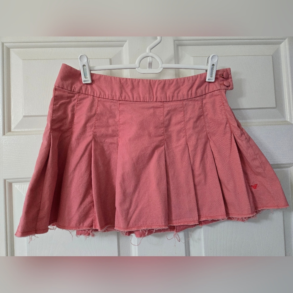 American Eagle Vintage Women's Pink Pleated Skirt